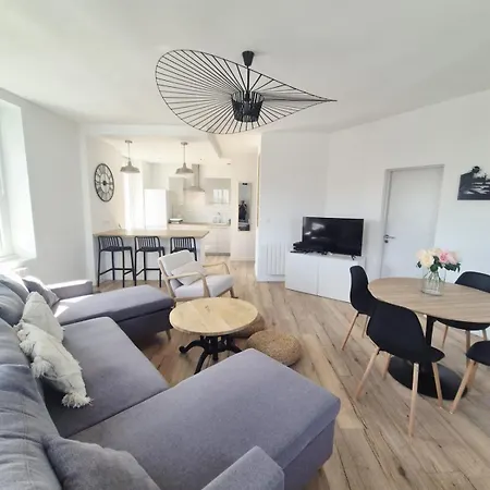 Le 44 - Confort & Proximite A St-nazaire דירה סן נזאר