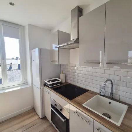 Le 44 - Confort & Proximite A St-nazaire דירה סן נזאר